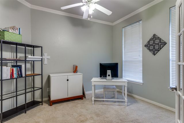 217 Woodbine Drive, Burleson, TX 76028