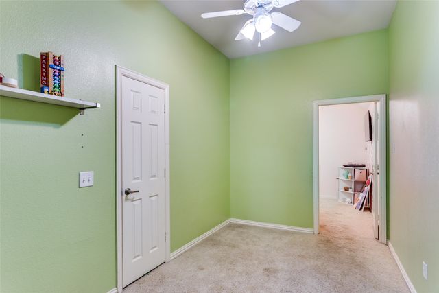 217 Woodbine Drive, Burleson, TX 76028