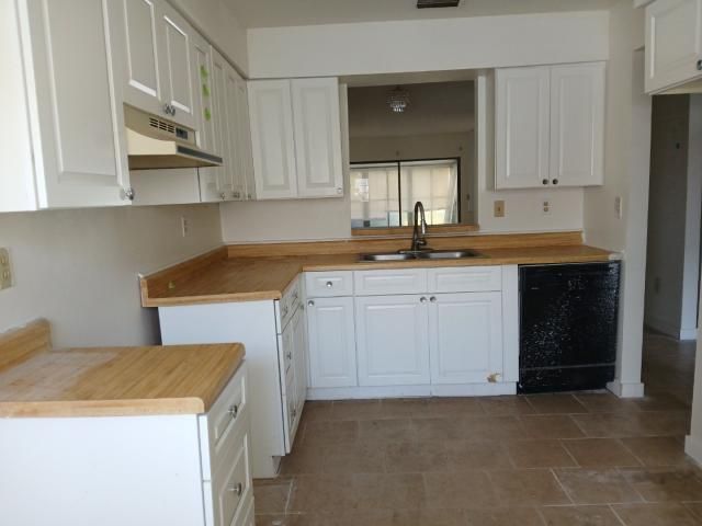 6012 Indrio Road 7, Fort Pierce, FL 34951