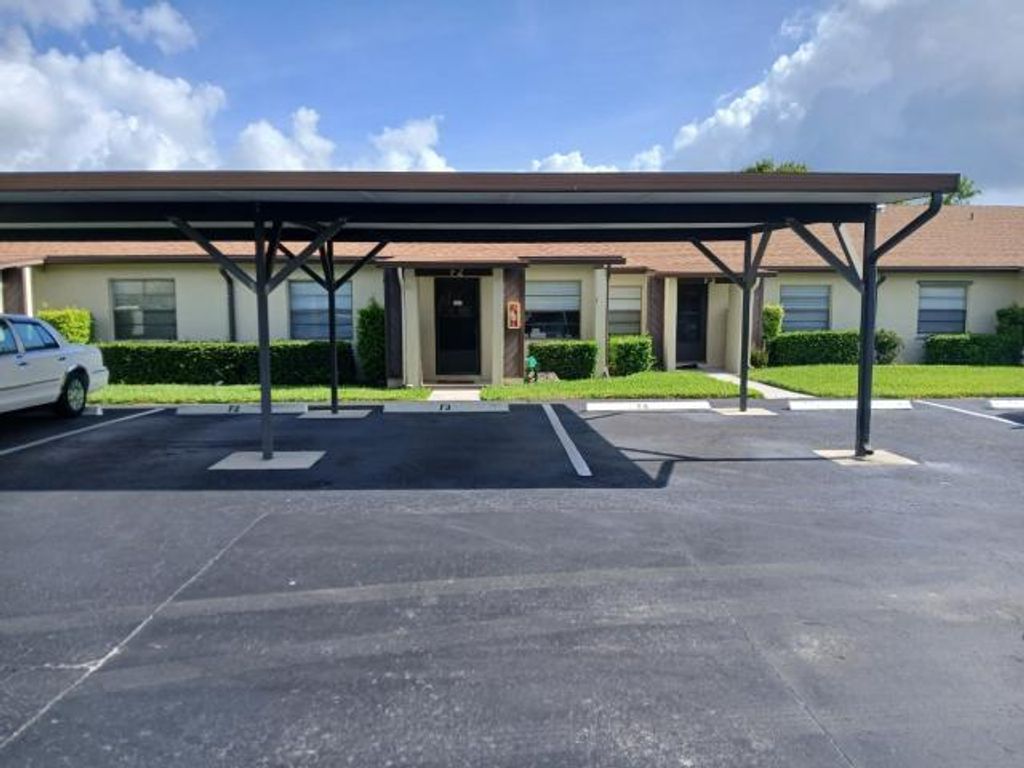 6012 Indrio Road 7, Fort Pierce, FL 34951