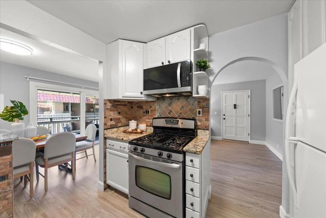 221 Kiely Boulevard B, Santa Clara, CA 95051