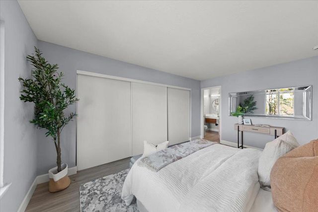 221 Kiely Boulevard B, Santa Clara, CA 95051