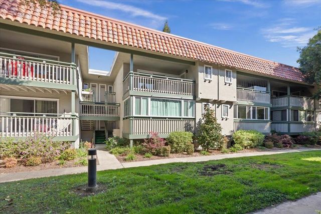 221 Kiely Boulevard B, Santa Clara, CA 95051