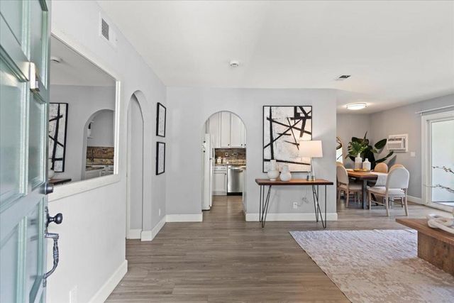 221 Kiely Boulevard B, Santa Clara, CA 95051