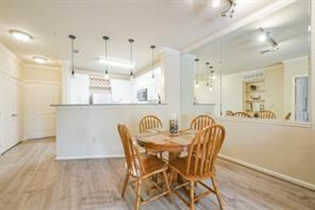 1711 Old Spanish Trail 137, Houston, TX 77054