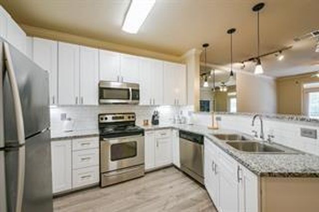 1711 Old Spanish Trail 137, Houston, TX 77054