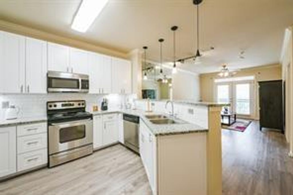 1711 Old Spanish Trail 137, Houston, TX 77054