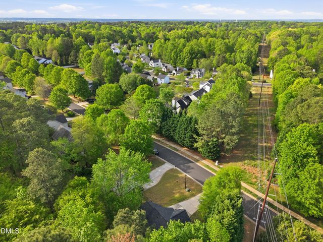 201 Amaryllis Way, Wake Forest, NC 27587