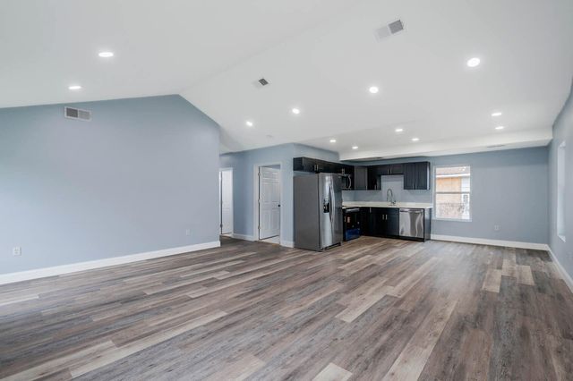 113 Hickory Street, Rossville, GA 30741