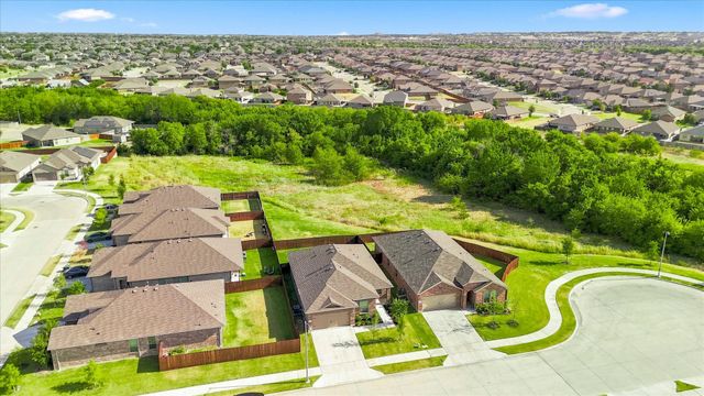 416 Passenger Trail, Fort Worth, TX 76131