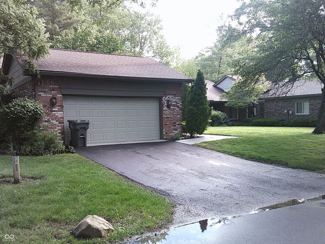 5409 Greenwillow Road, Indianapolis, IN 46226