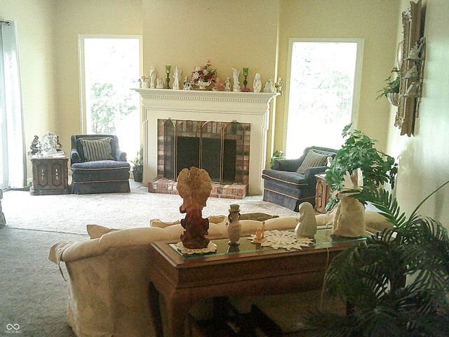 5409 Greenwillow Road, Indianapolis, IN 46226