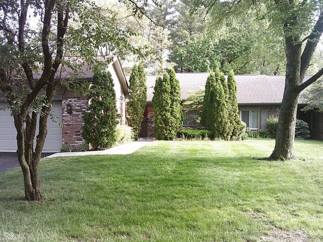 5409 Greenwillow Road, Indianapolis, IN 46226