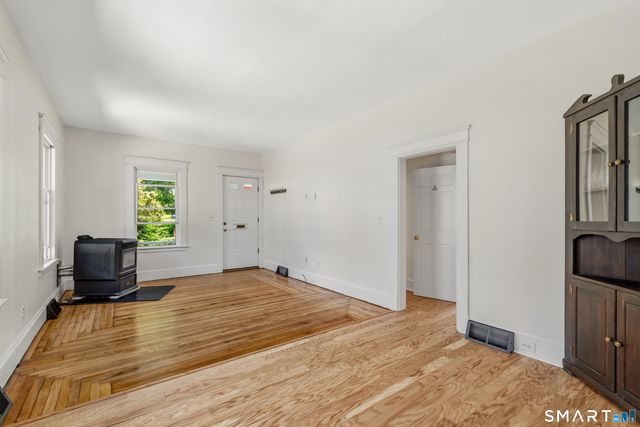 68 Moorland Avenue, Waterbury, CT 06708