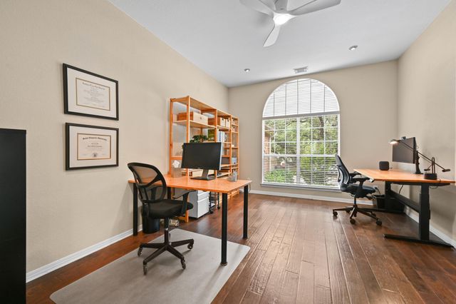 12909 Majestic Oaks DR, Austin, TX 78732