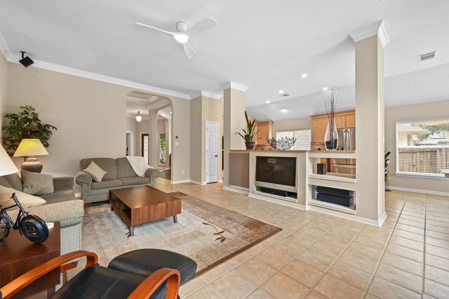 12909 Majestic Oaks DR, Austin, TX 78732