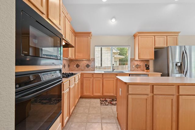 12909 Majestic Oaks DR, Austin, TX 78732