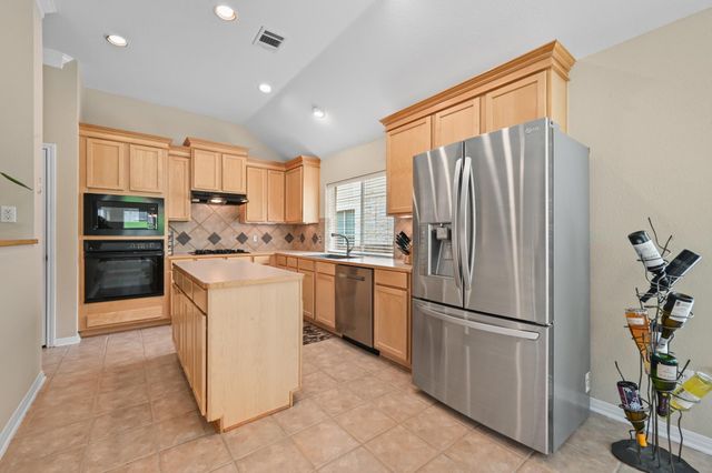 12909 Majestic Oaks DR, Austin, TX 78732