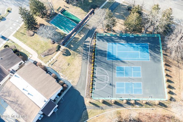 177 Amberly Drive C, Manalapan, NJ 07726