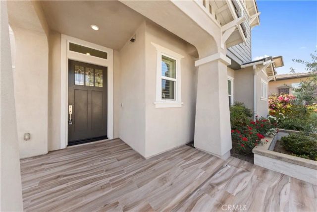 60 Harlow, Irvine, CA 92618