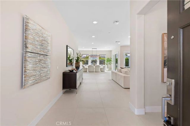 60 Harlow, Irvine, CA 92618