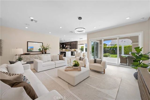 60 Harlow, Irvine, CA 92618
