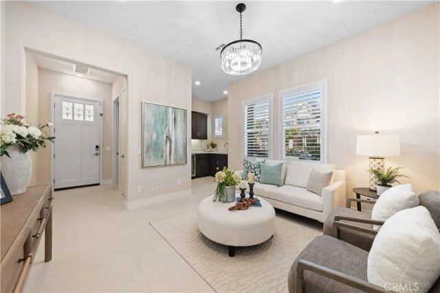 60 Harlow, Irvine, CA 92618
