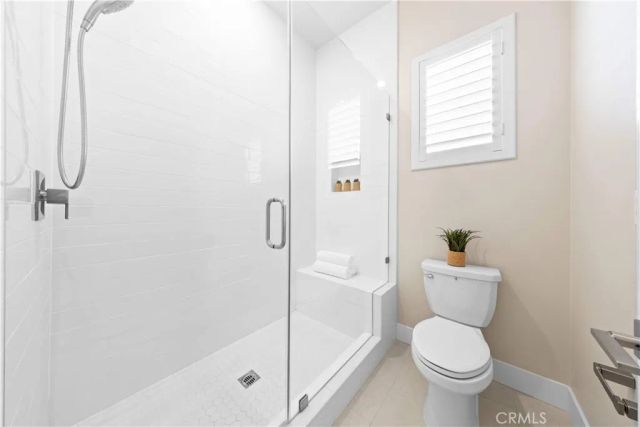 60 Harlow, Irvine, CA 92618