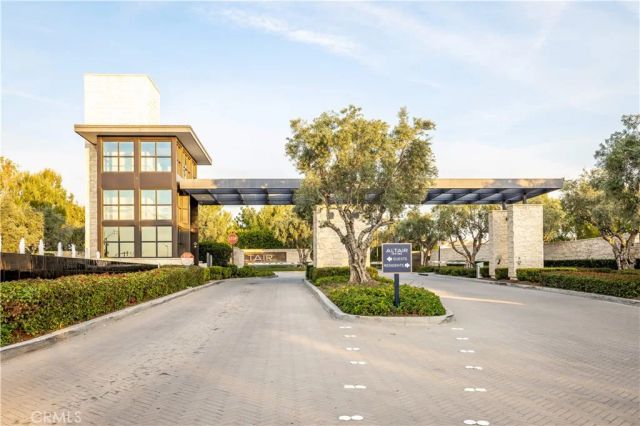 60 Harlow, Irvine, CA 92618