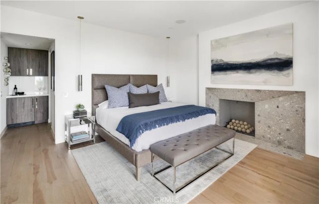 835 La Mirada Street, Laguna Beach, CA 92651
