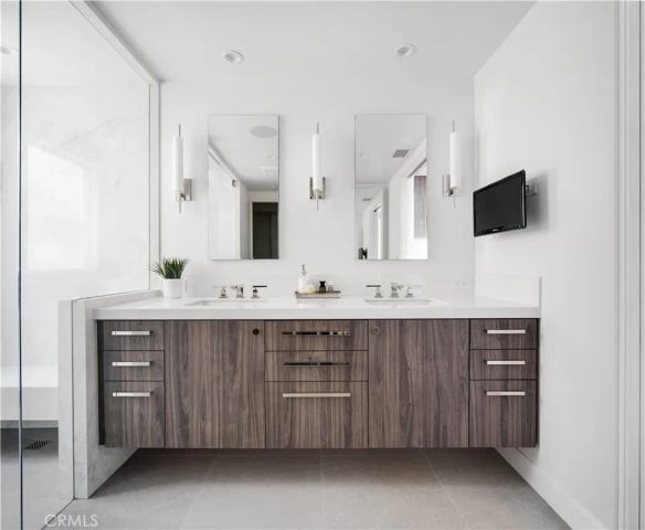 835 La Mirada Street, Laguna Beach, CA 92651