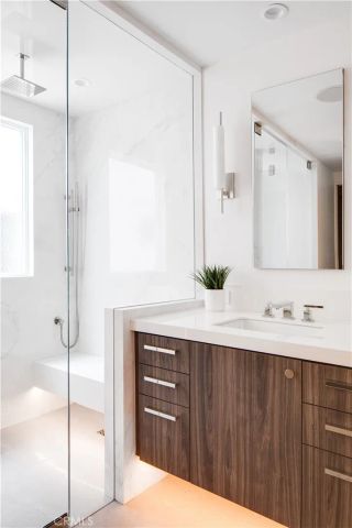 835 La Mirada Street, Laguna Beach, CA 92651