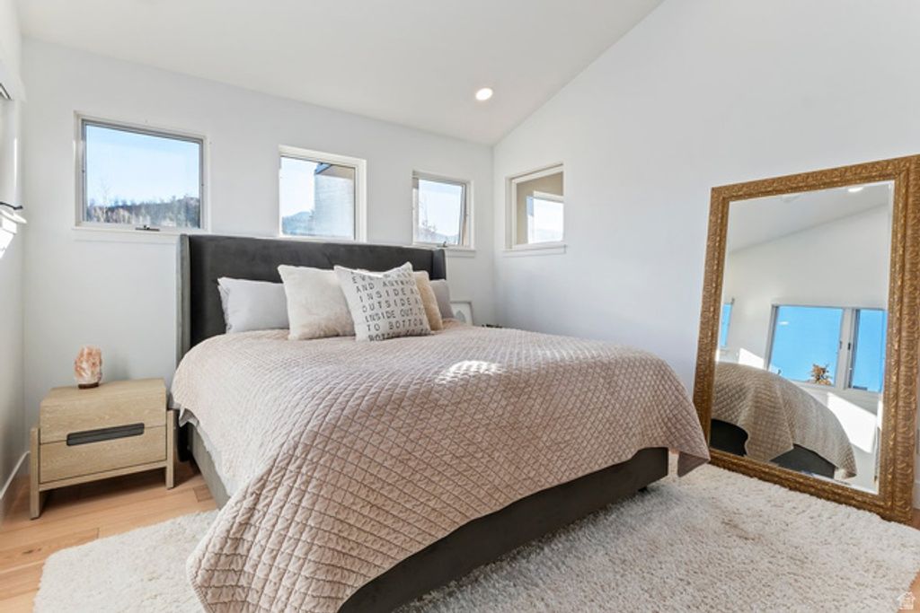 Image 20 of property listing at 8762 N GORGOZA DR, Park City, UT 84098