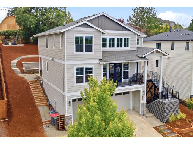 934 Nw BAKER CREST Ct, Mc Minnville, OR 97128