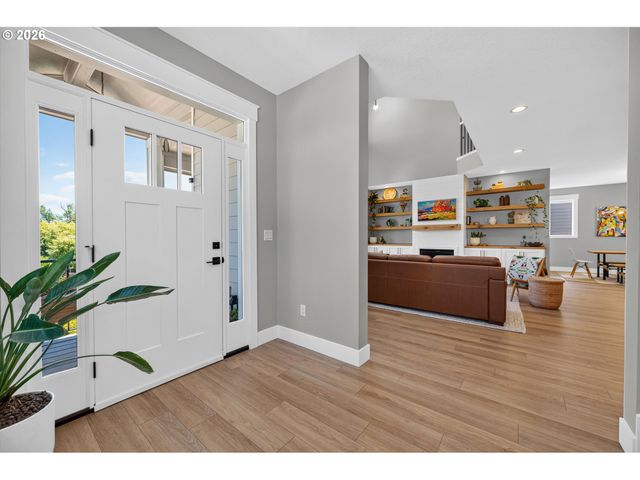 934 Nw BAKER CREST Ct, Mc Minnville, OR 97128