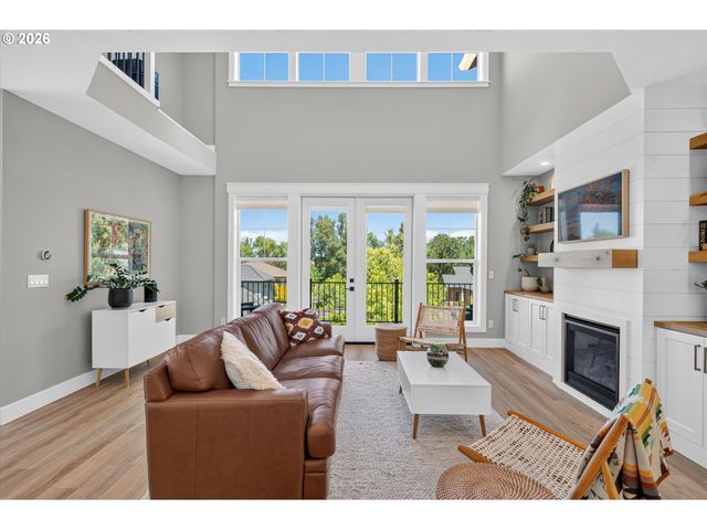 934 Nw BAKER CREST Ct, Mc Minnville, OR 97128