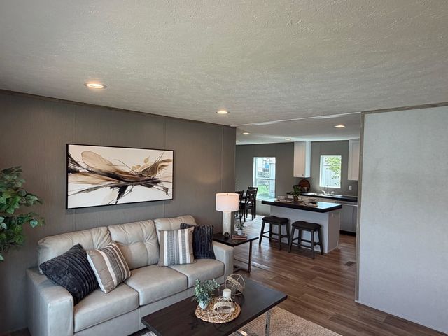 102 Silver Queen Circle, Parachute, CO 81635