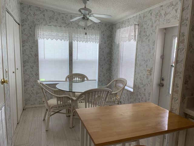 28 SE Flamenco Way, Port St. Lucie, Port St Lucie, FL 34952