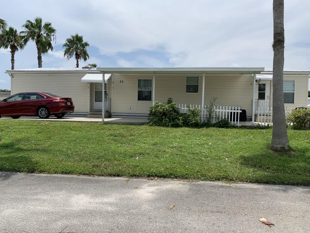 28 SE Flamenco Way, Port St. Lucie, Port St Lucie, FL 34952