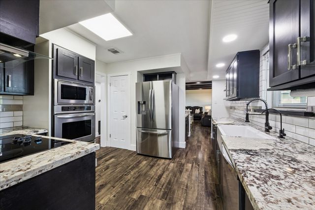 11103 Sageburrow Drive, Houston, TX 77089