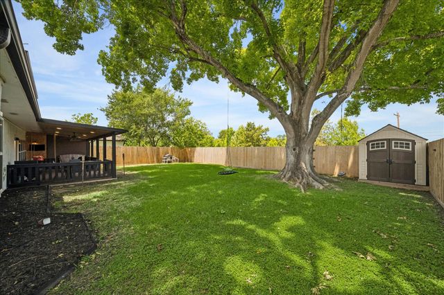 11103 Sageburrow Drive, Houston, TX 77089