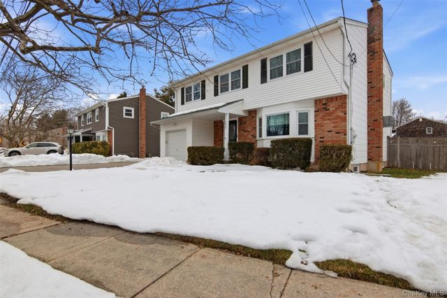 225 Bellerose Avenue, East Northport, NY 11731