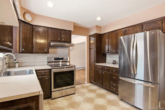 225 Bellerose Avenue, East Northport, NY 11731