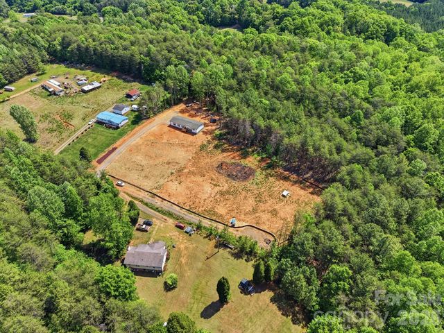 181 Patchwork Drive 2 and 3, Statesville, NC 28677