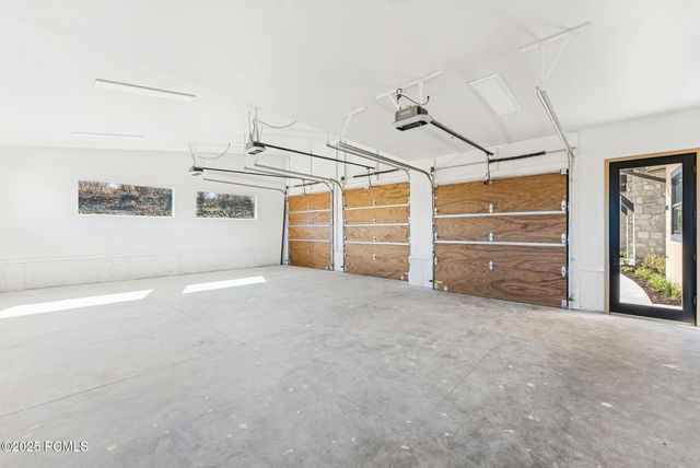 2105 E Paddleboard Way, Kamas, UT 84036