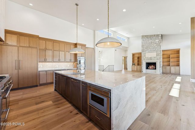 2105 E Paddleboard Way, Kamas, UT 84036