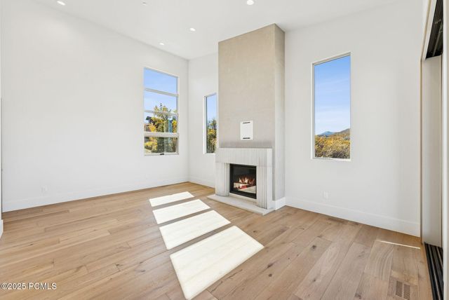 2105 E Paddleboard Way, Kamas, UT 84036