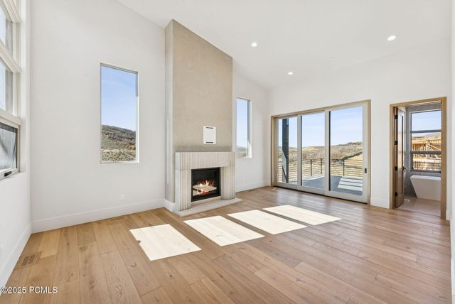 2105 E Paddleboard Way, Kamas, UT 84036