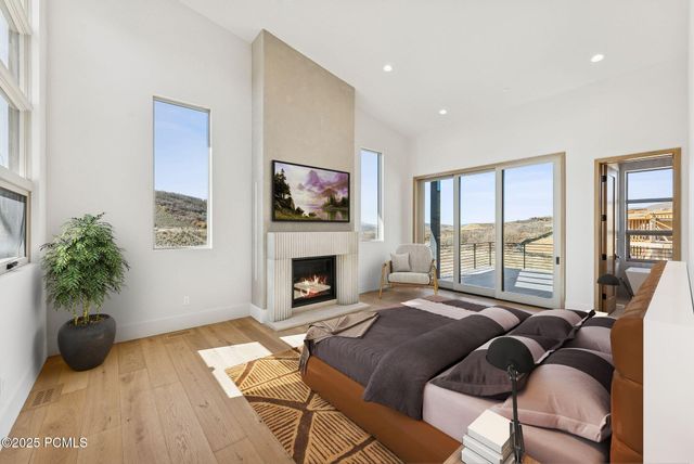 2105 E Paddleboard Way, Kamas, UT 84036