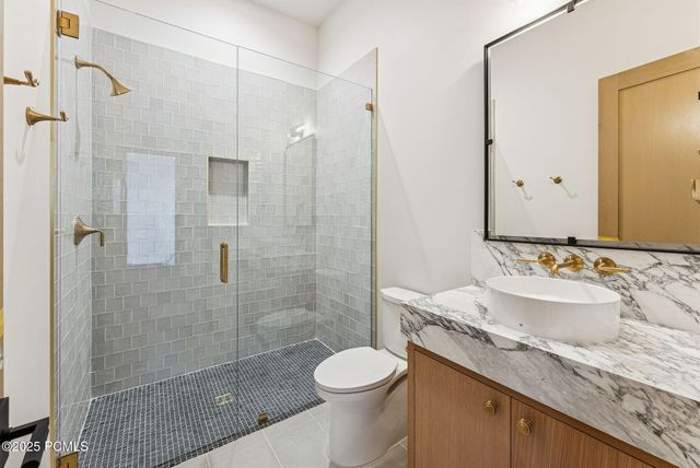 2105 E Paddleboard Way, Kamas, UT 84036